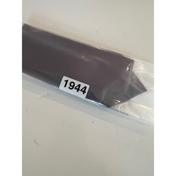 Van Heusen 100% Silk Men's Neck Tie Vibrant Purple JL - Picture 9 of 9